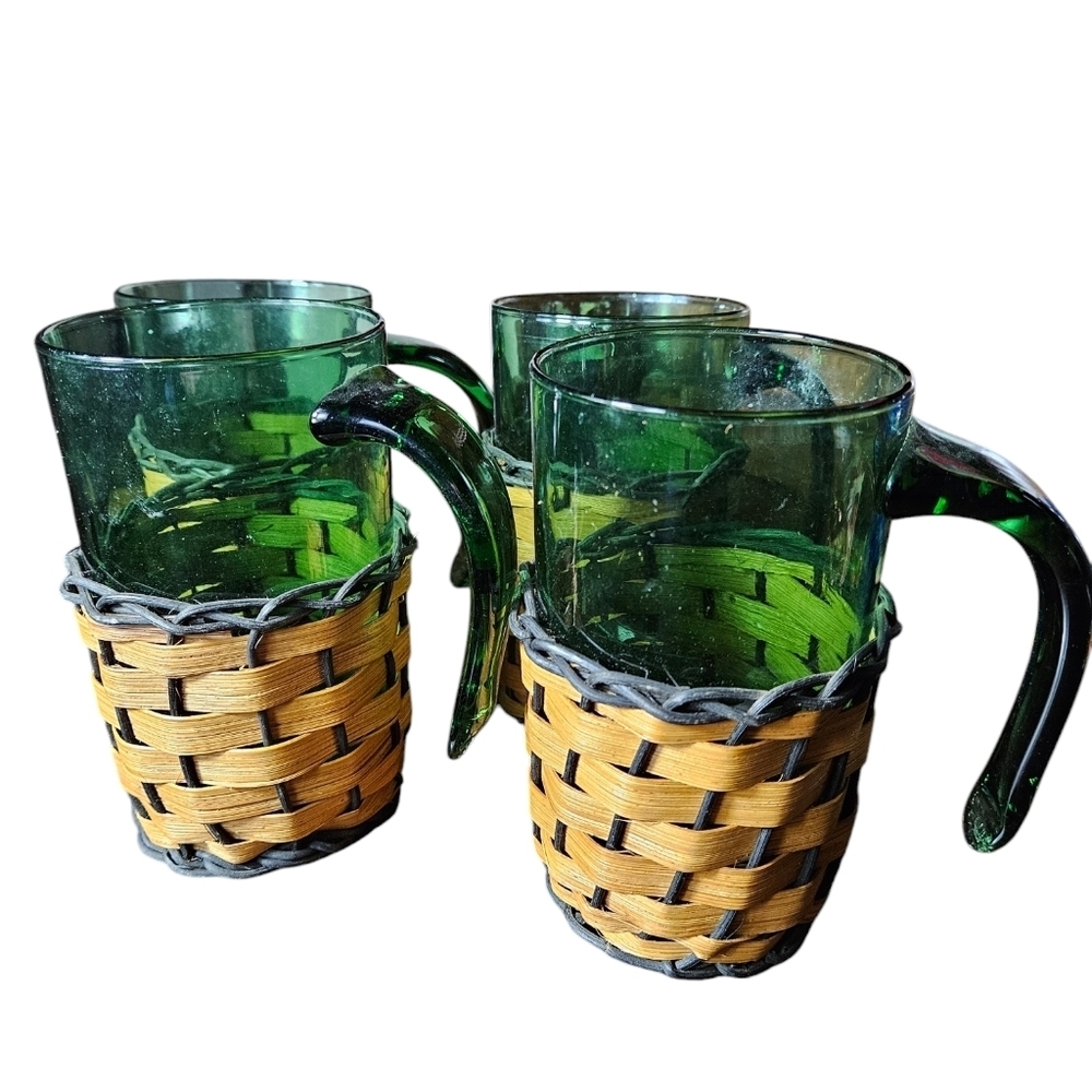 Very unique handled Tumbler set in woven wicker holders 1970s.